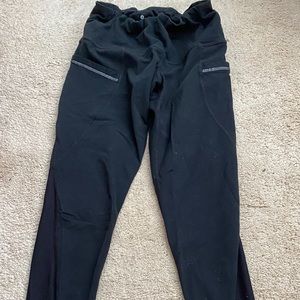 black athleta leggings